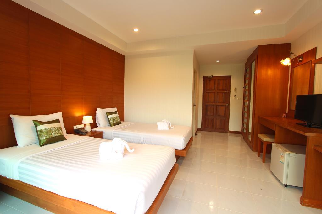 Good Nice Hotel Patong Zimmer foto