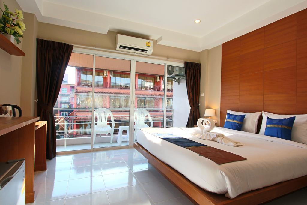 Good Nice Hotel Patong Exterior foto